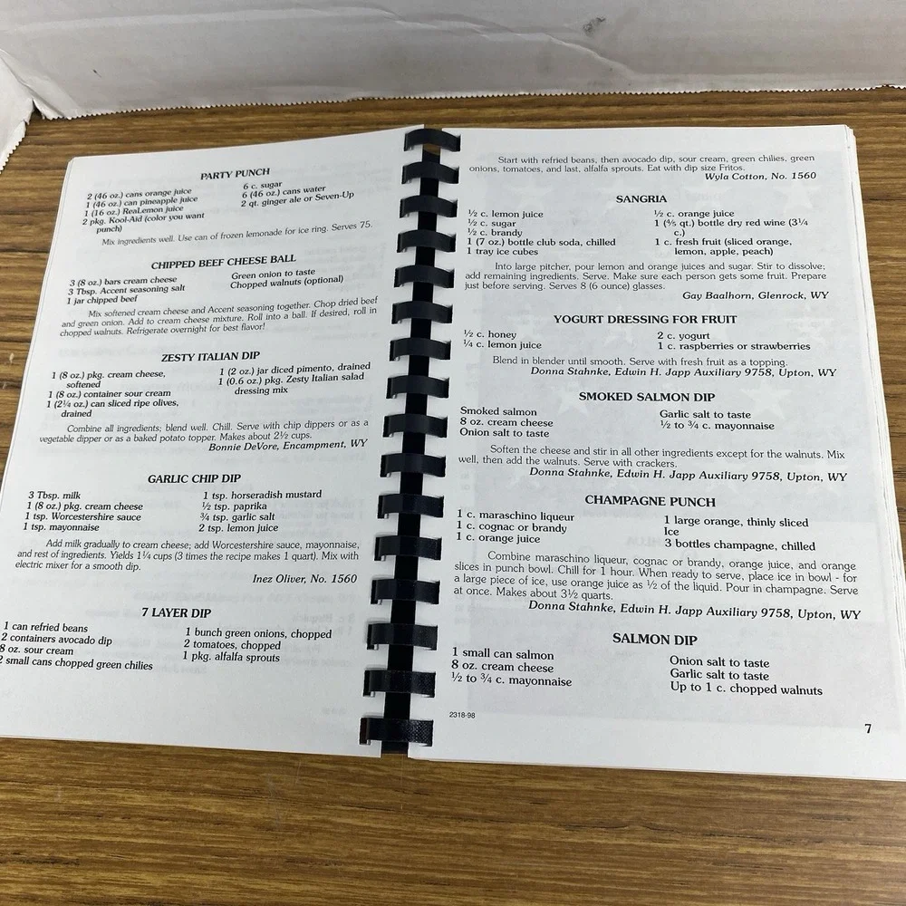 VTG Wyoming VFW Ladies Auxiliary Regional Cookbook Third Edition Local Comb